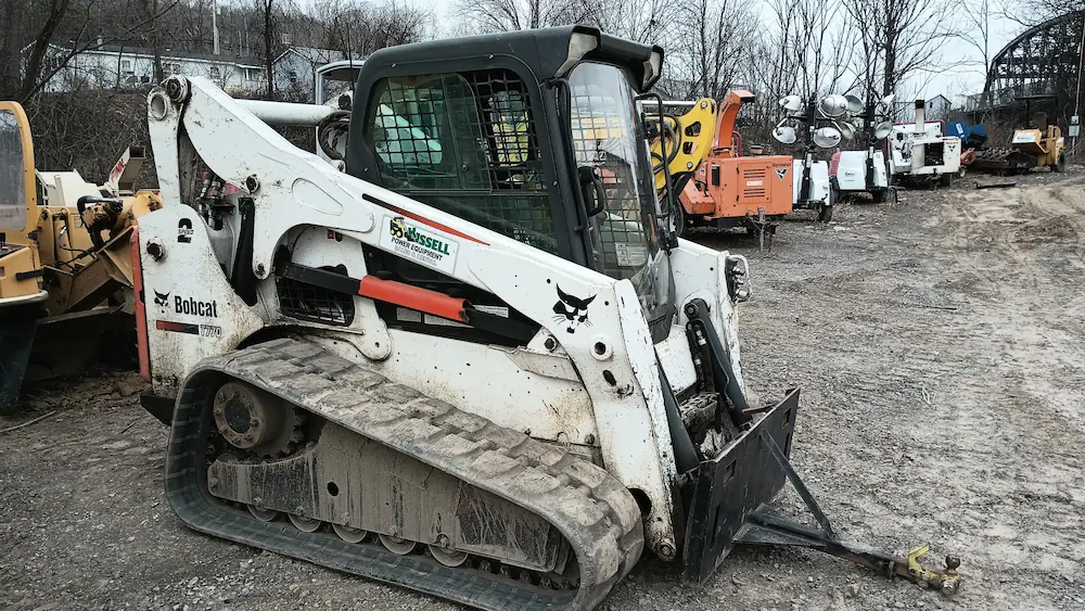 BOBCAT T-770 TRACK SKID STEER​​​​​​​( HI-FLOW ) 11500 LBimage